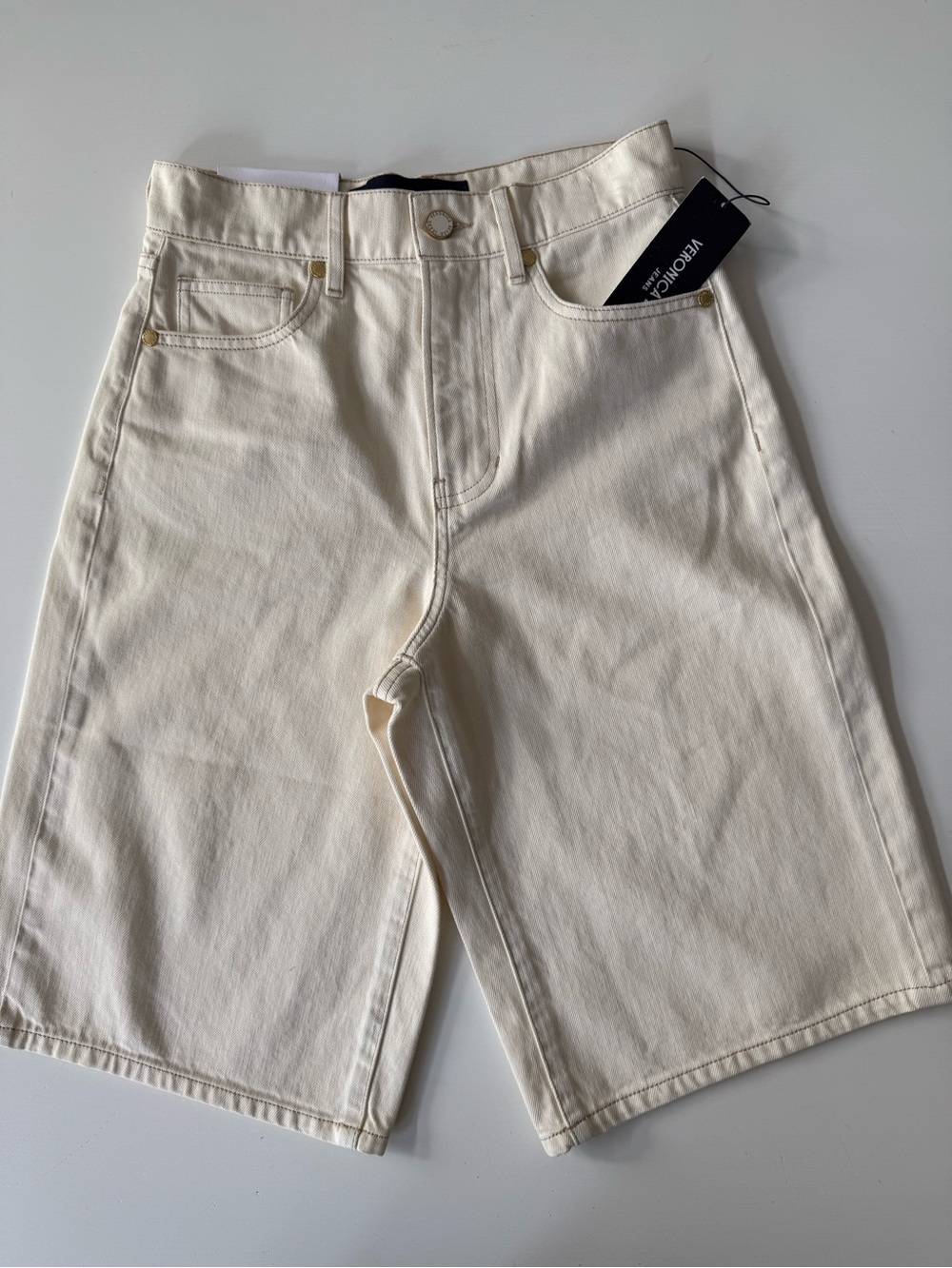 Veronica Beard Cream High-Rise Wide-Leg Bermuda Shorts - Picture 8 of 12